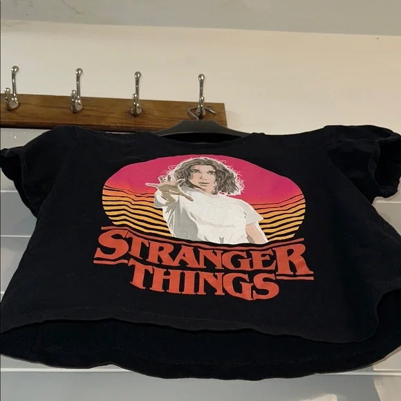 Stranger Things Cropped Tee - Picture 7 of 12